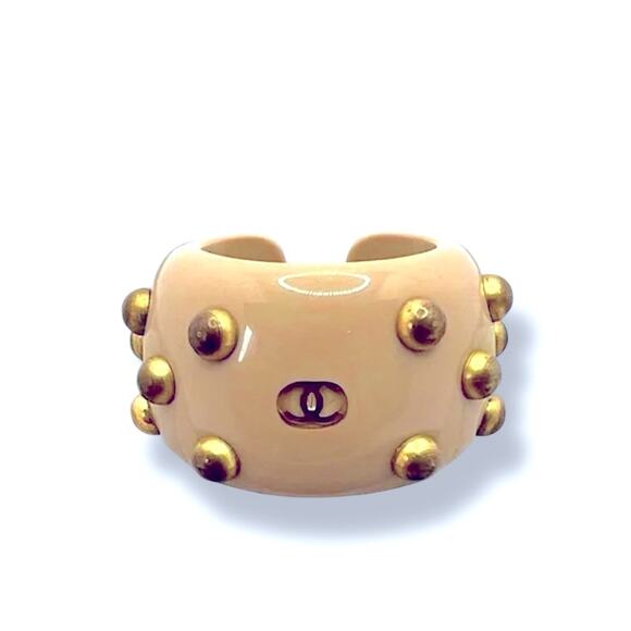 Chanel Vintage Gold Ring -  Size 7 - Picture 6 of 11